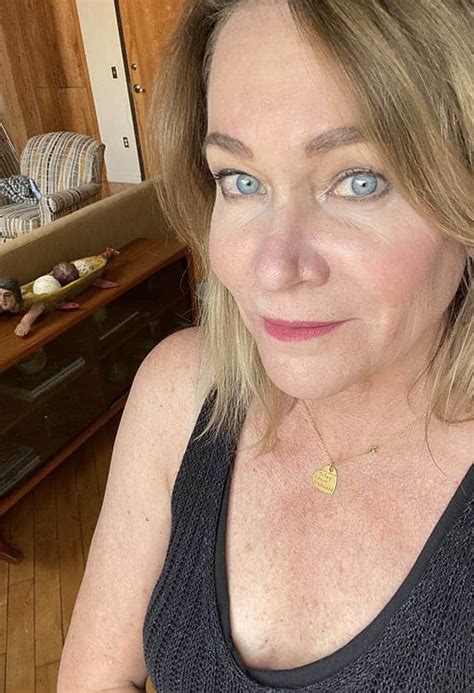 nude granny selfies