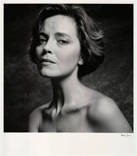 nude greta scacchi