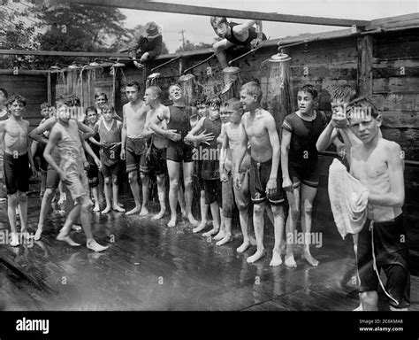 nude group shower