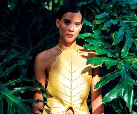 nude hawaii models