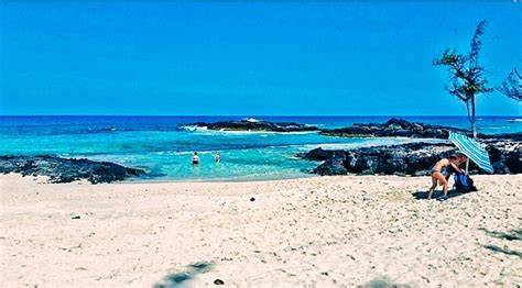 nude hawaiians