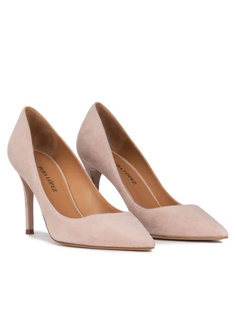 nude heel pumps