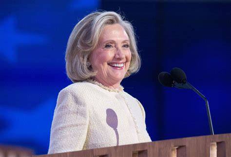 nude hillary clinton pics