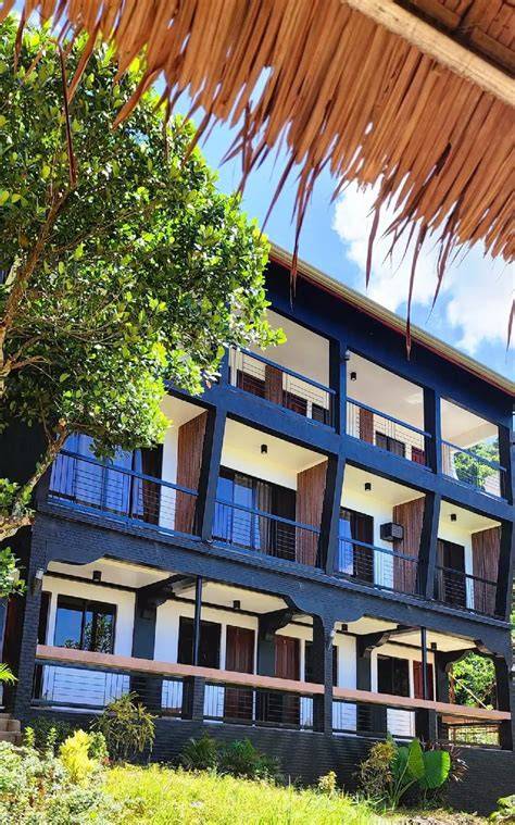 nude hostel