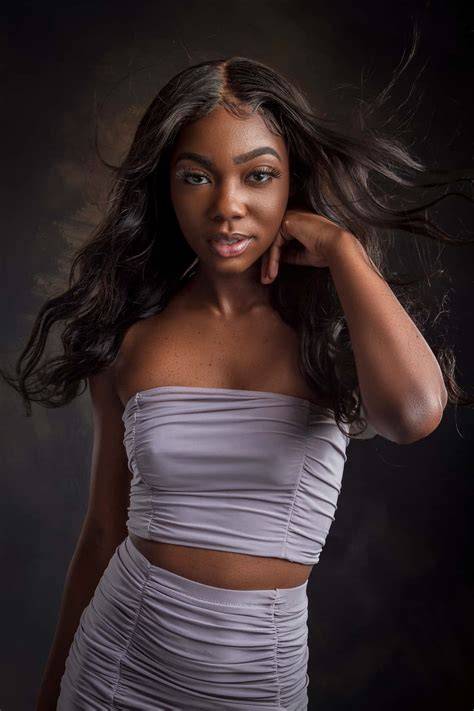 nude hot ebony