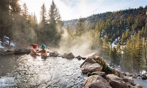 nude hotsprings