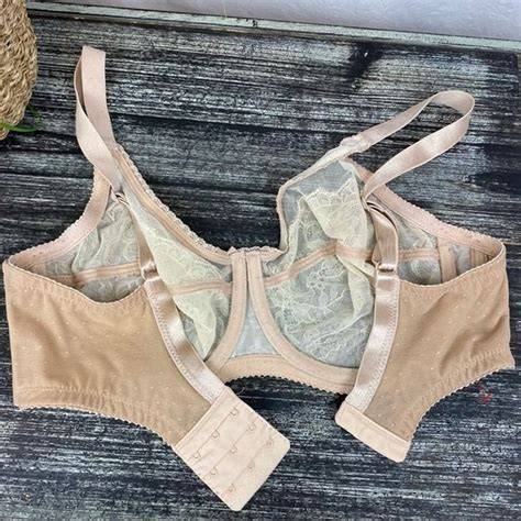 nude lace bra