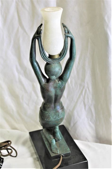nude lady lamp