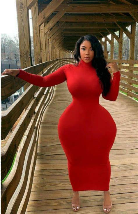 nude large hips