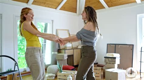 nude lesbians dancing