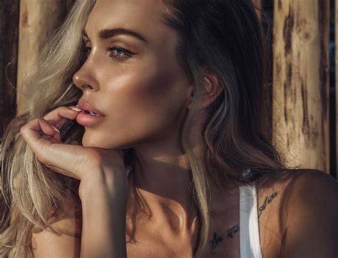 nude lily ermak