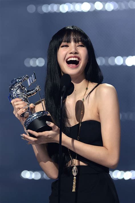 nude lisa