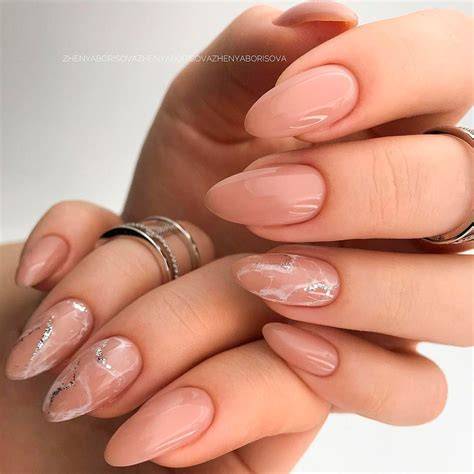 nude marble nails