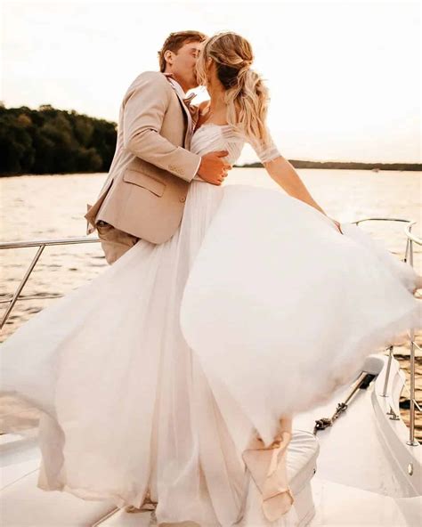 nude marrige