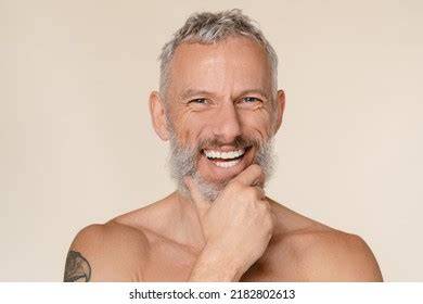 nude mature men