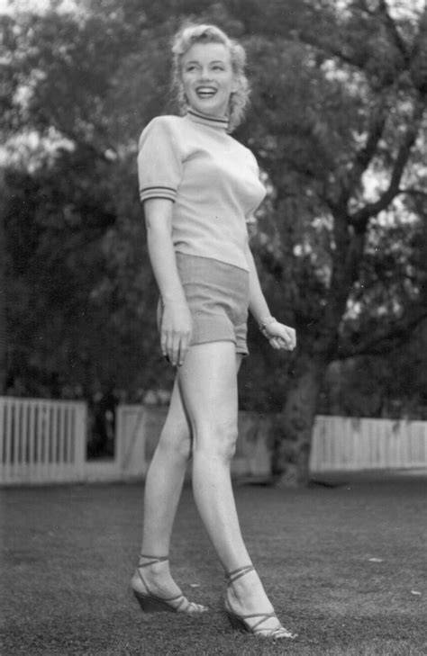 nude monroe
