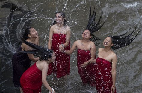 nude nepali