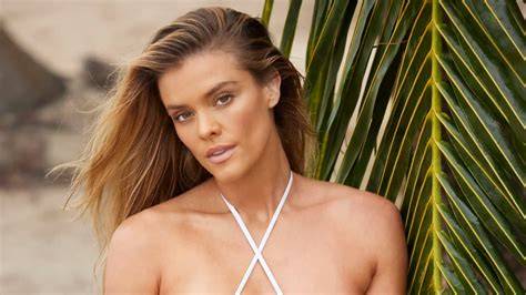 nude nina agdal