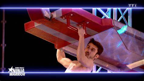 nude ninja warrior