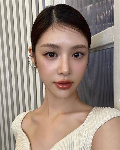 nude p