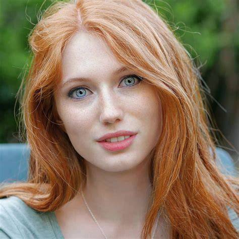 nude pale redheads