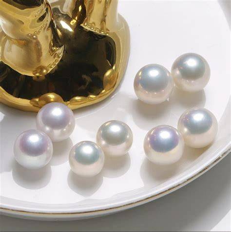 nude pearls