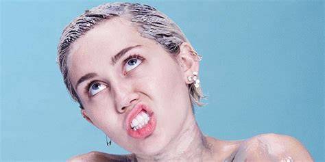 nude pic of miley cyrus