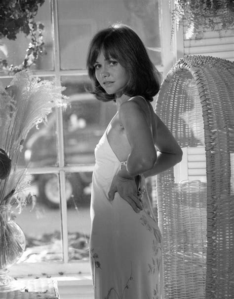 nude pics of sally field
