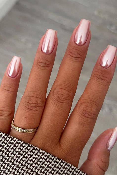 nude pink chrome nails