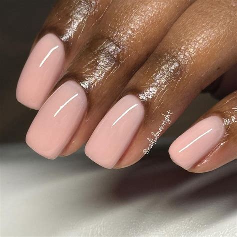 nude pinkish
