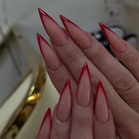 nude pointy breasts
