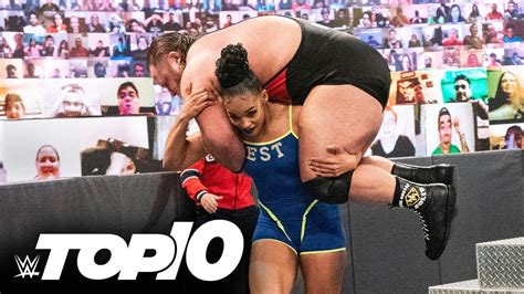 nude professional wrestlers
