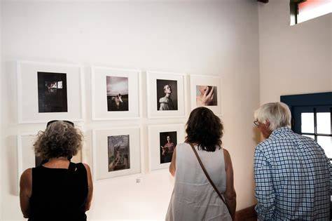 nude public exhibition