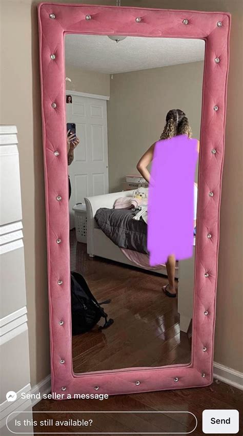 nude reflection