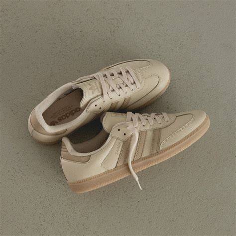 nude sambas
