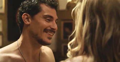 nude scene tv
