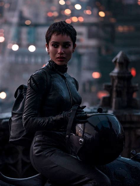 nude selina kyle