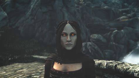 nude serana