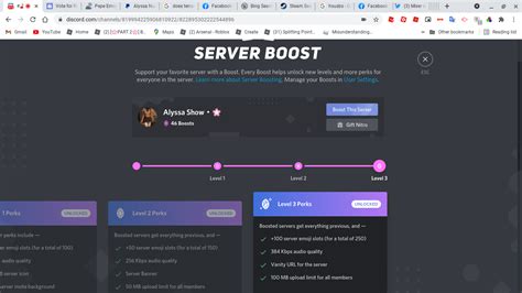 nude server