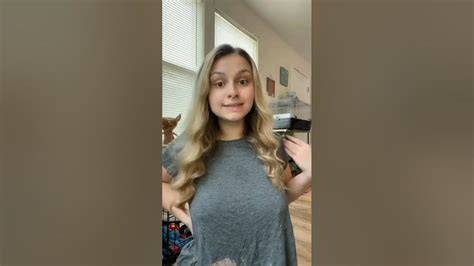 nude shaking boobs
