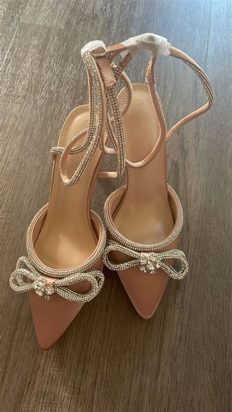 nude small heels