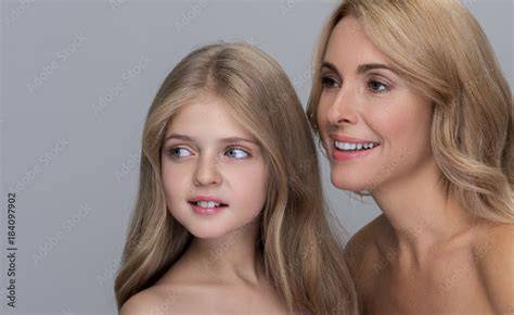 nude stepdaughter