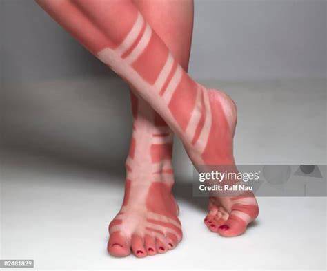 nude suntan lines