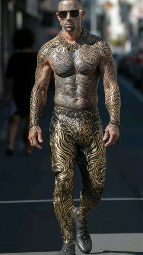 nude tattooed guys