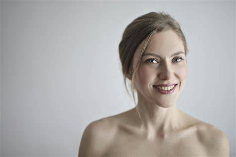 nude top less