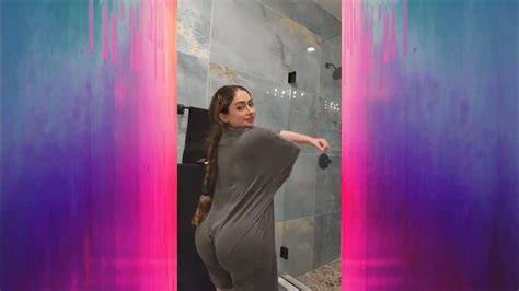 nude twerk comp