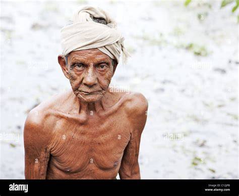 nude very old men