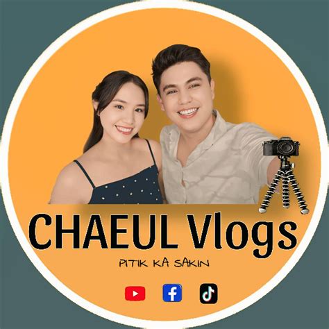 nude vlogs