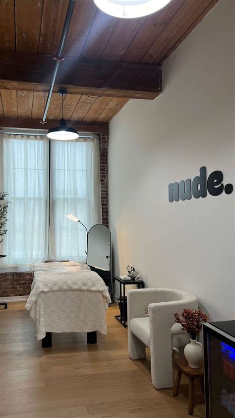 nude wax studio