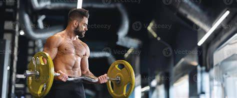 nude weight lifting